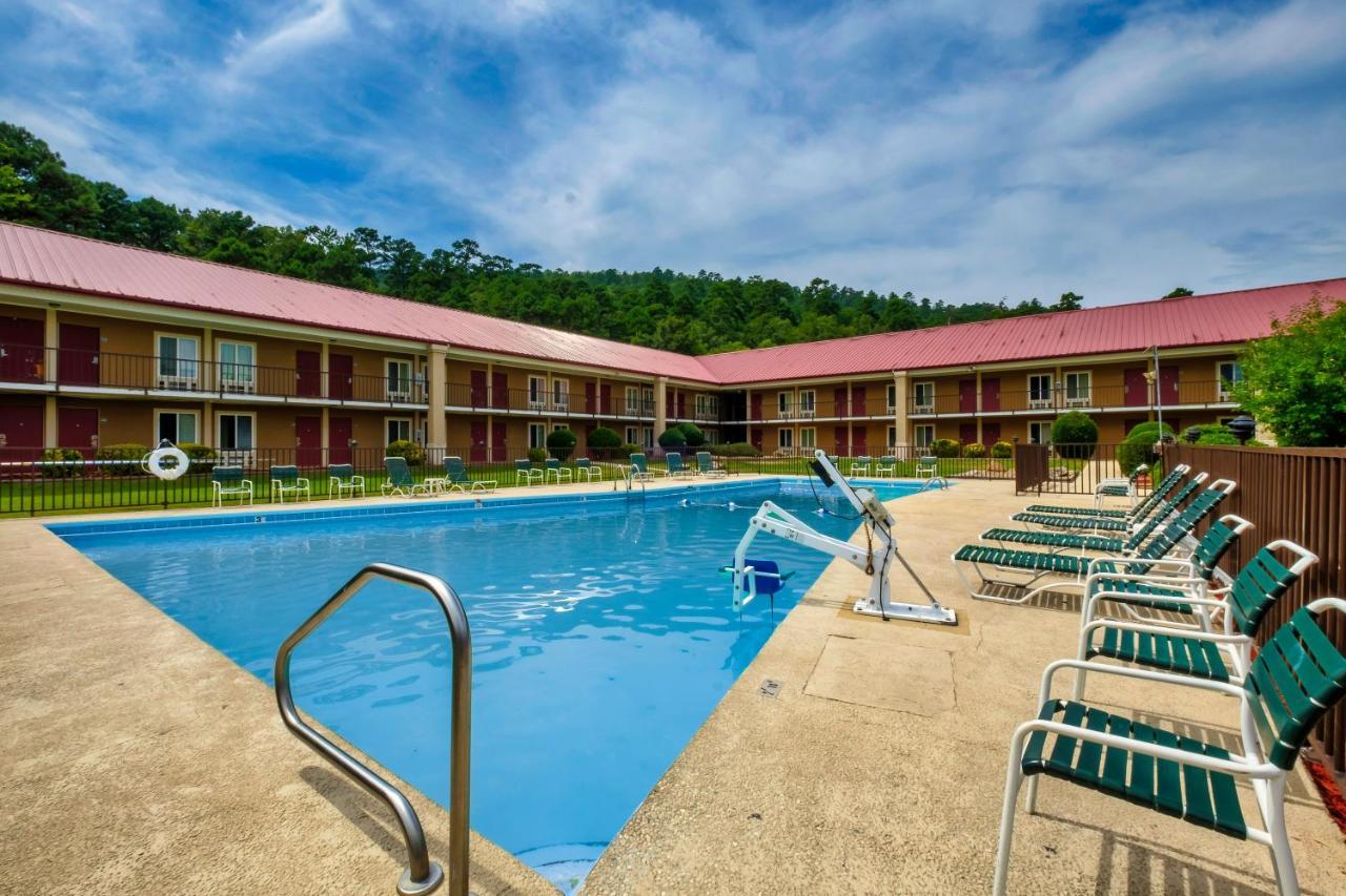 Red Roof Inn הוט ספרינגס מראה חיצוני תמונה