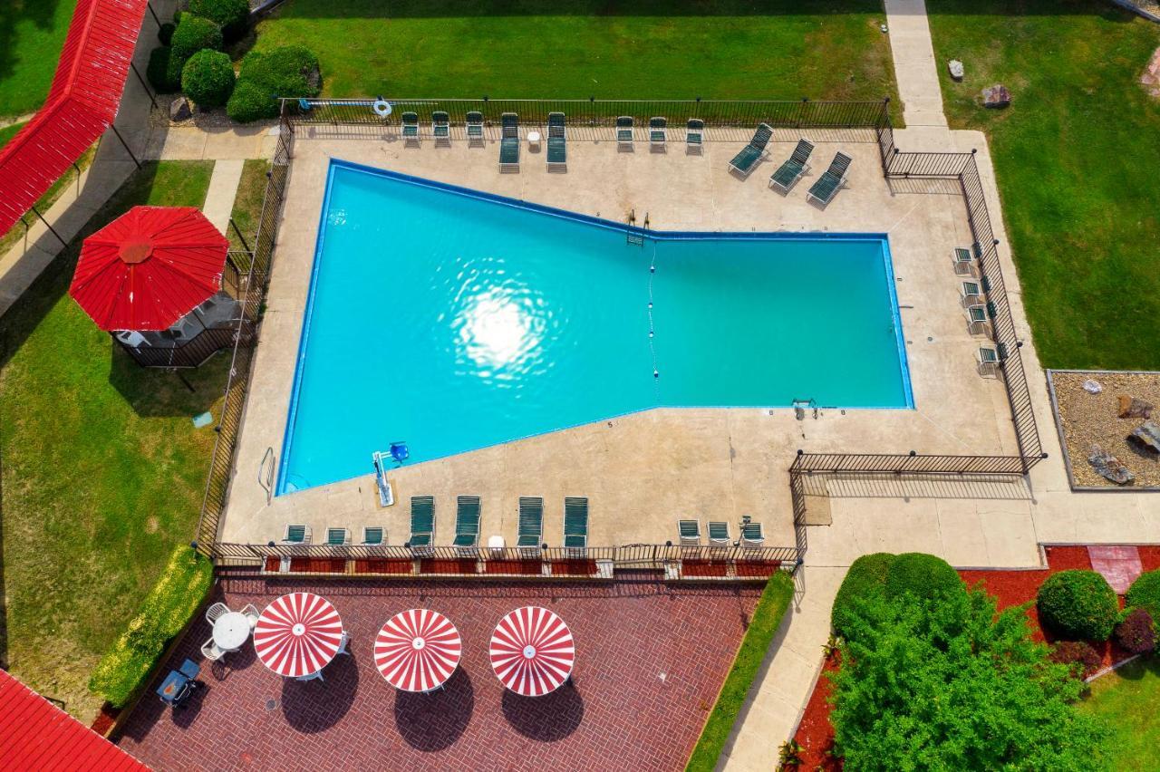 Red Roof Inn הוט ספרינגס מראה חיצוני תמונה