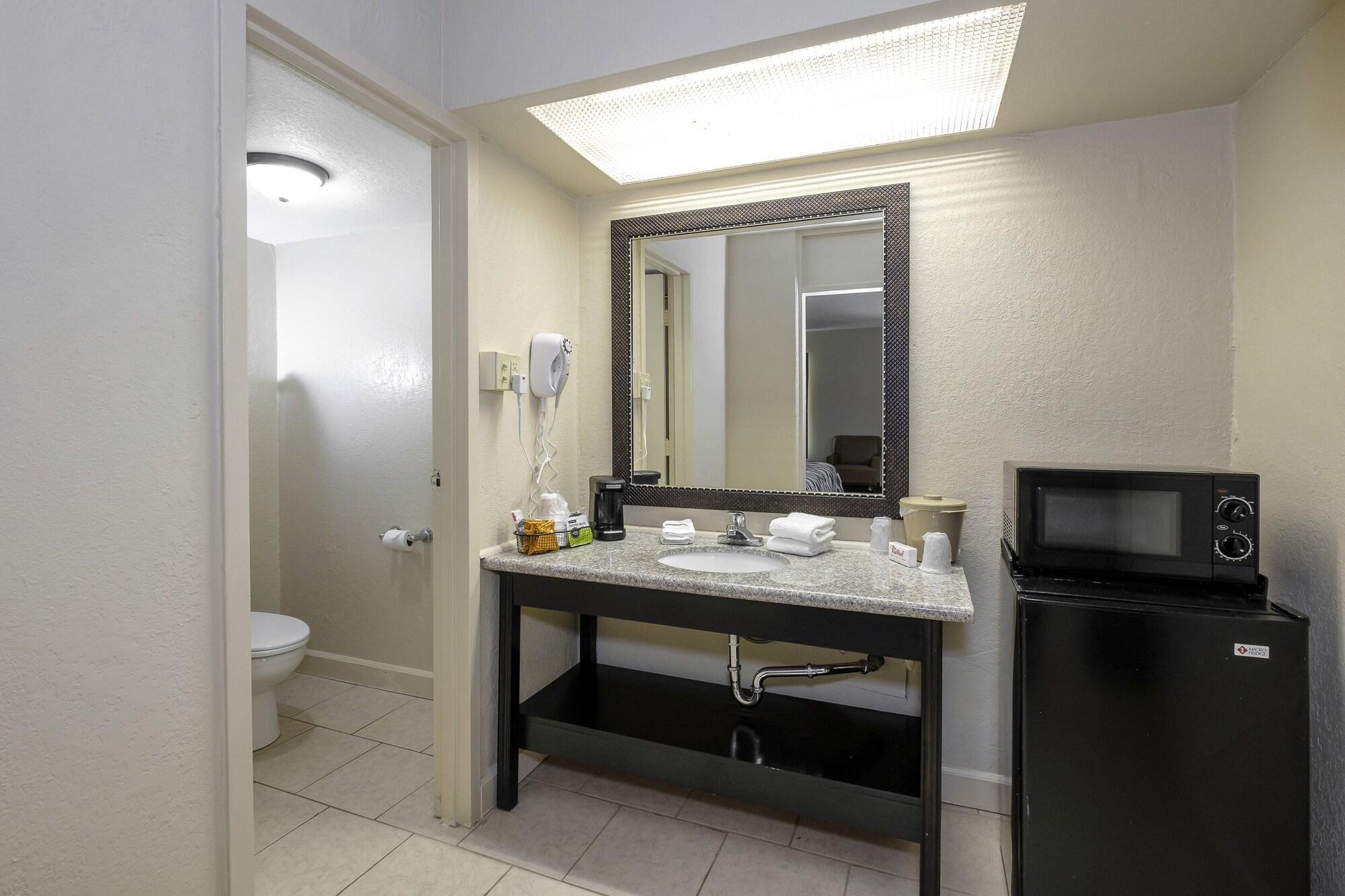 Red Roof Inn הוט ספרינגס מראה חיצוני תמונה